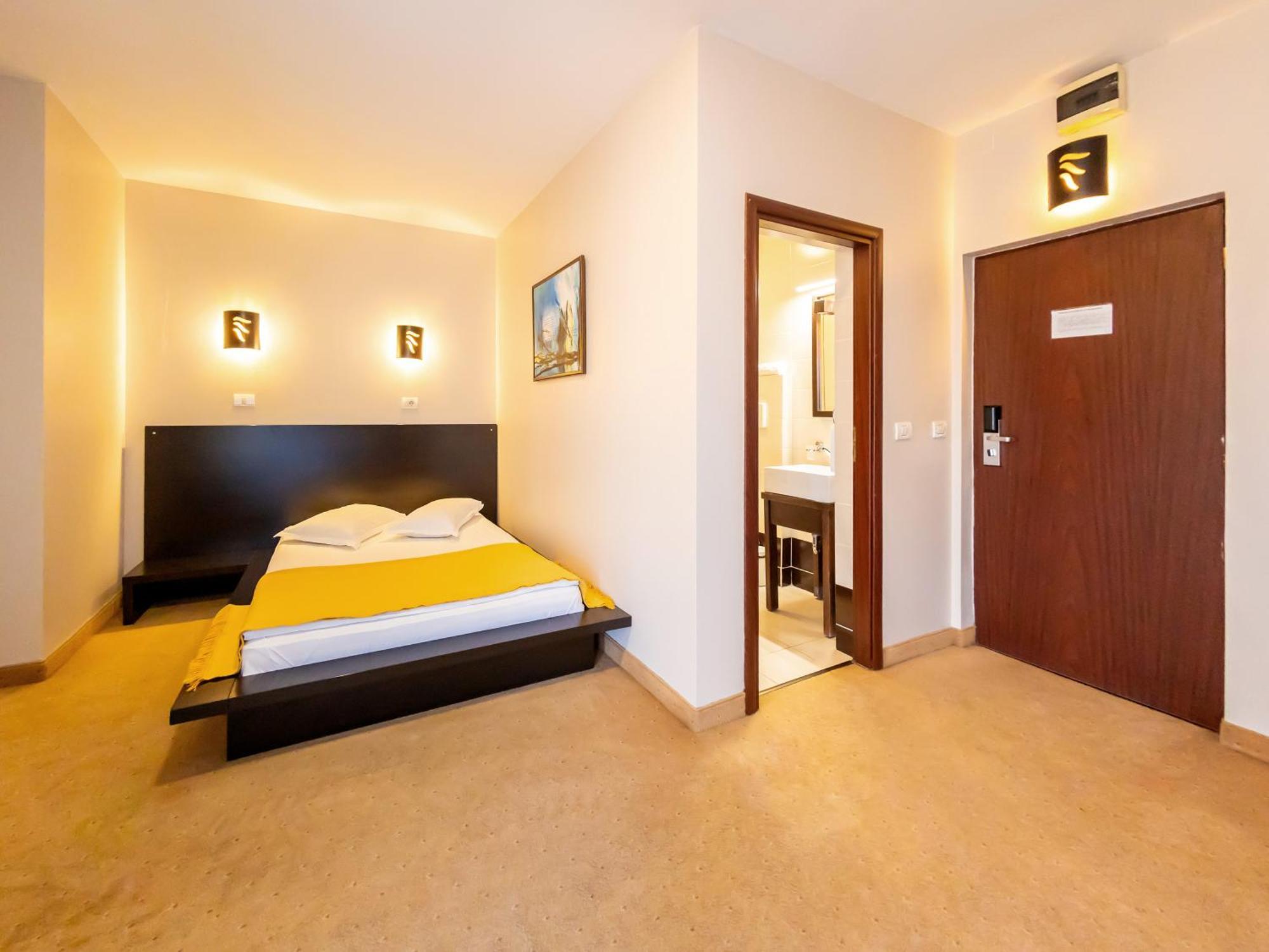 Hotel Maxim Arad Zimmer foto
